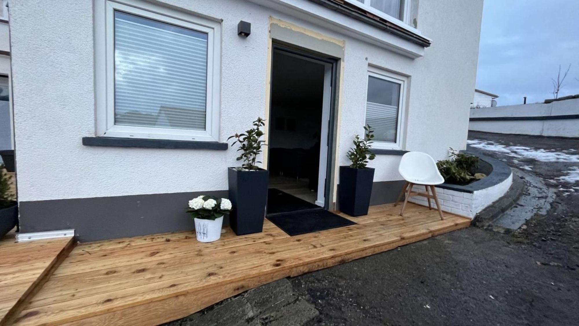 Wellness Appartement Eifelglueck Pelm Exteriör bild